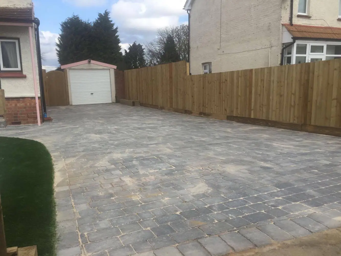 Driveway experts in Milton Keynes